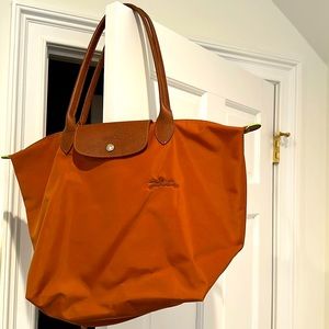 Longchamp foldable medium Le Pliage tote.